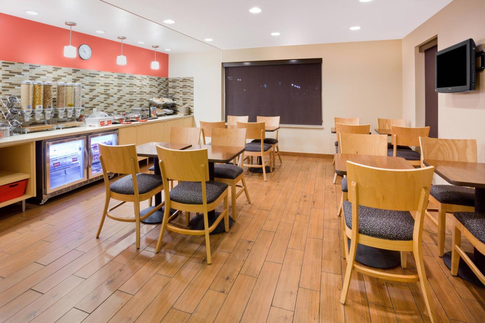 Towneplace Suites Minneapolis West/St. Louis Park Екстериор снимка