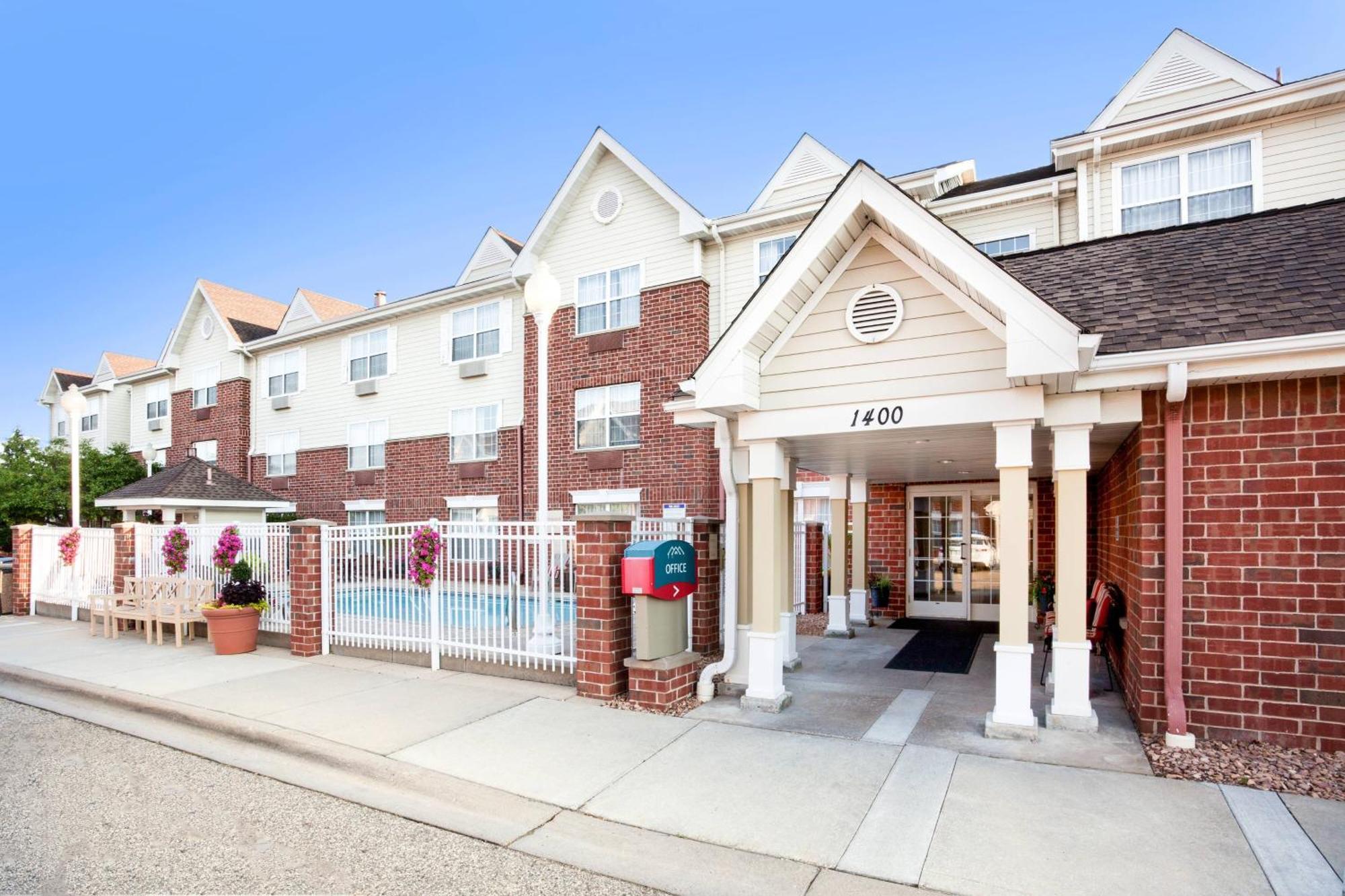 Towneplace Suites Minneapolis West/St. Louis Park Екстериор снимка